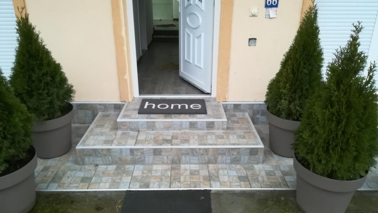 M4U Apartments Ni Exterior foto